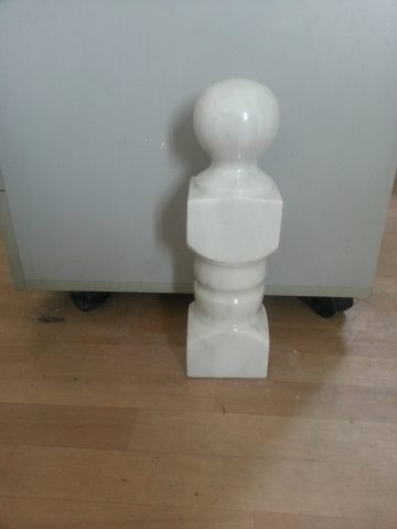 Stâlpișori și Bile — Model 4