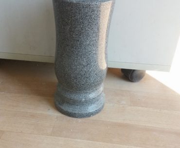 Vaze și Ghivece — Model 11