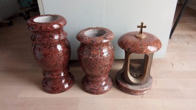 Vaze și Ghivece — Model 15