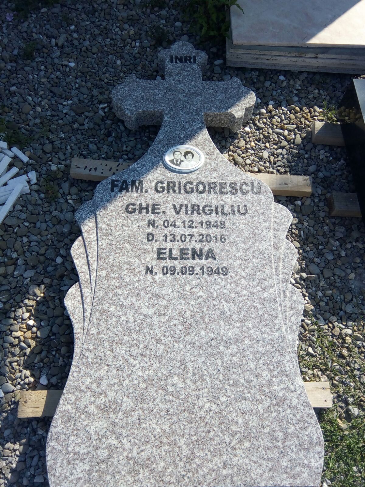 Monumente Granit — Model 5