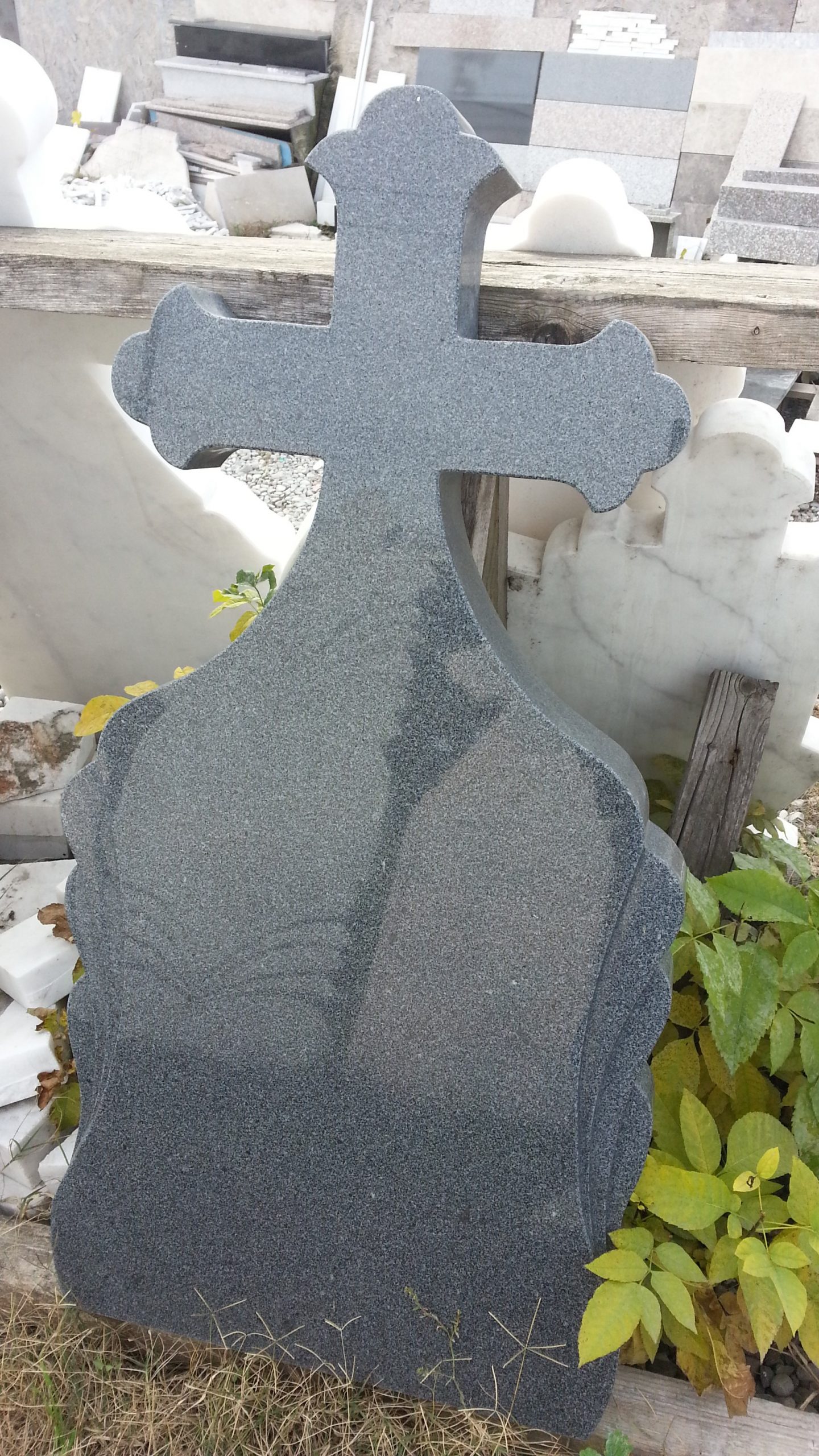 Monumente Granit — Model 8