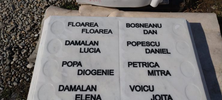 Inscripții Plăci Memoriale — Model 12