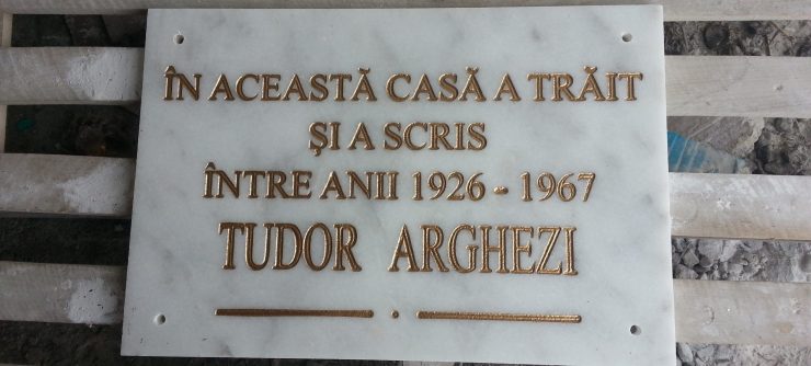 Inscripții Plăci Memoriale — Model 3