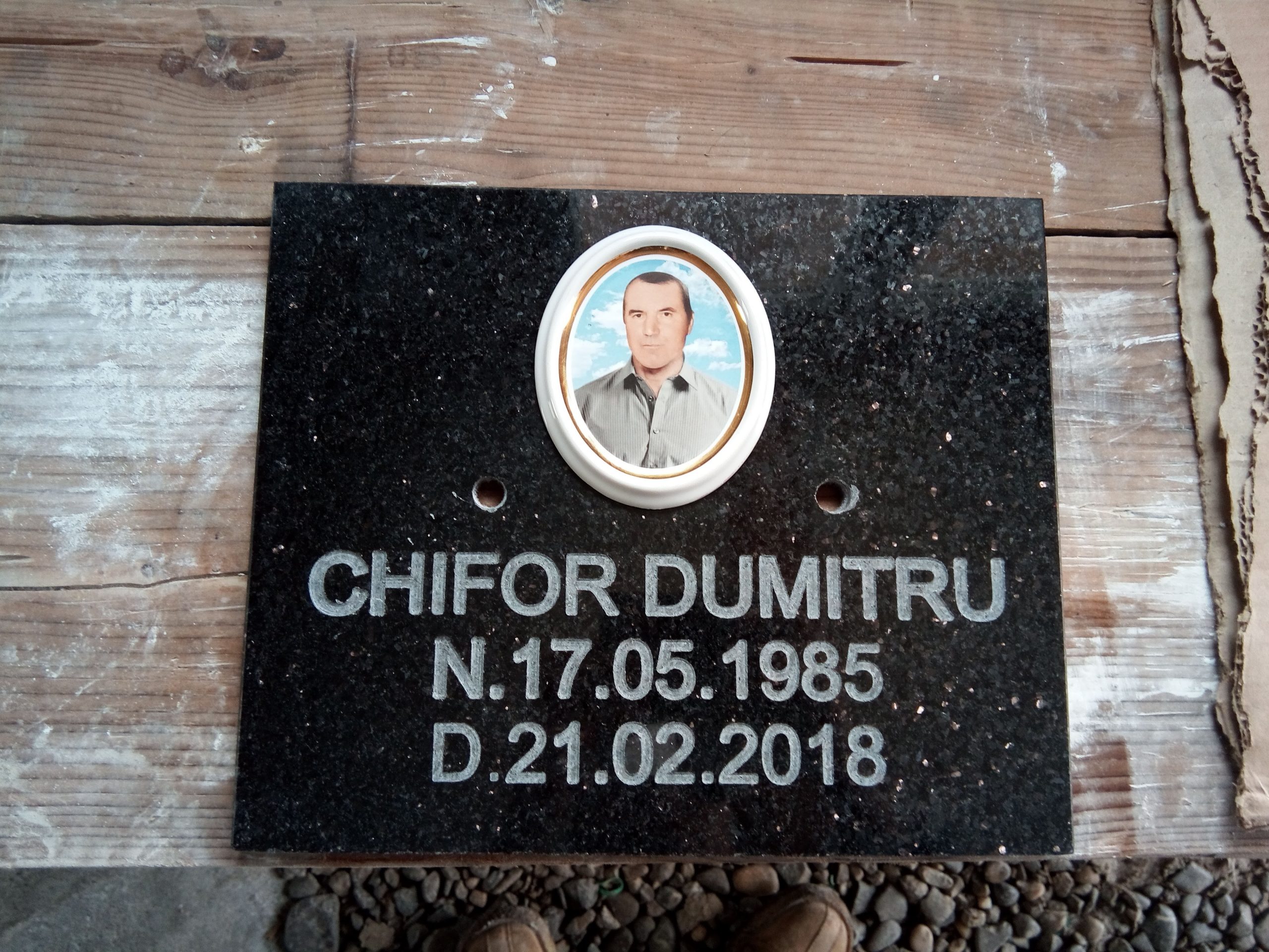 Inscripții Plăci Memoriale — Model 18