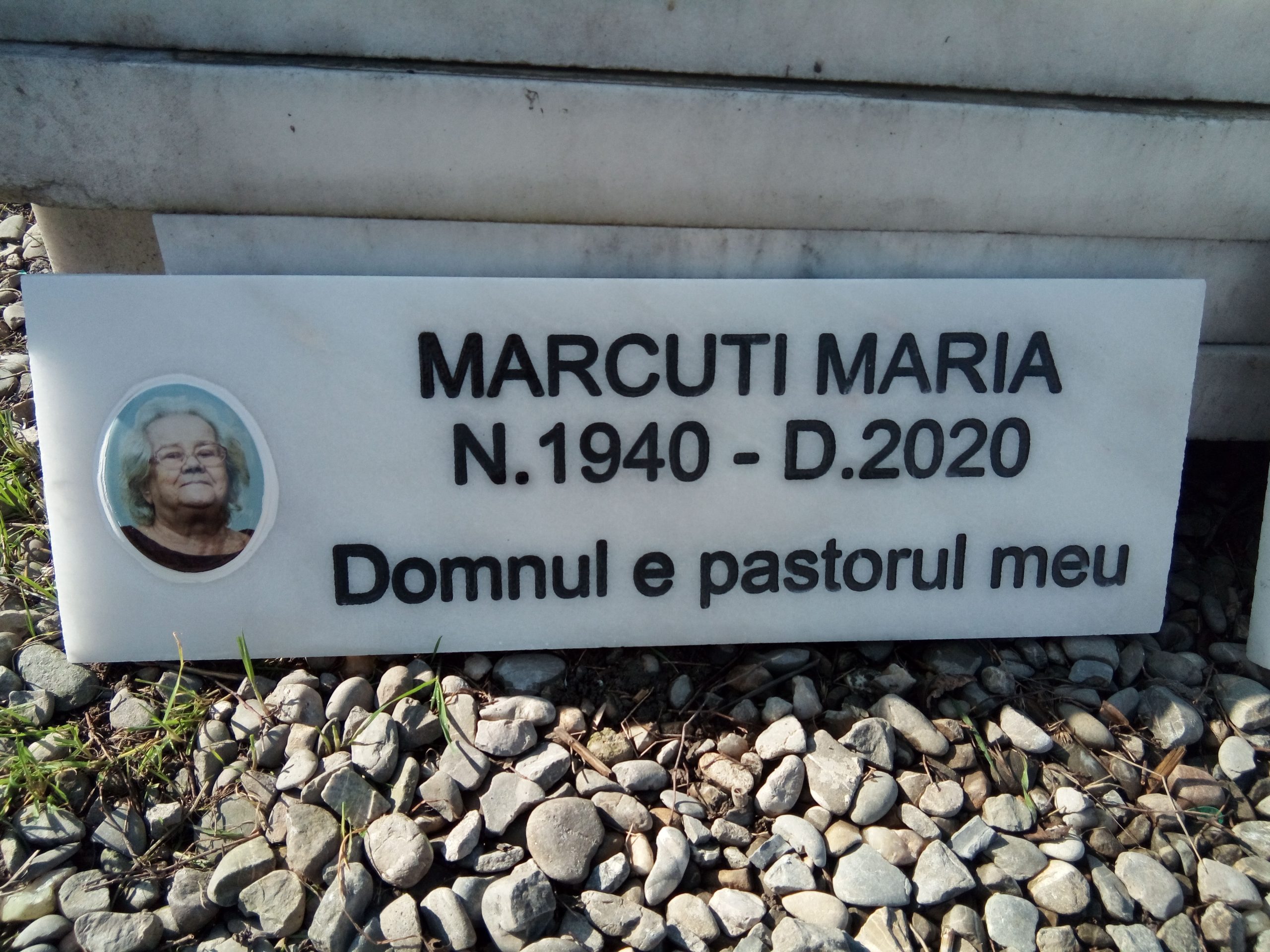 Inscripții Plăci Memoriale — Model 19