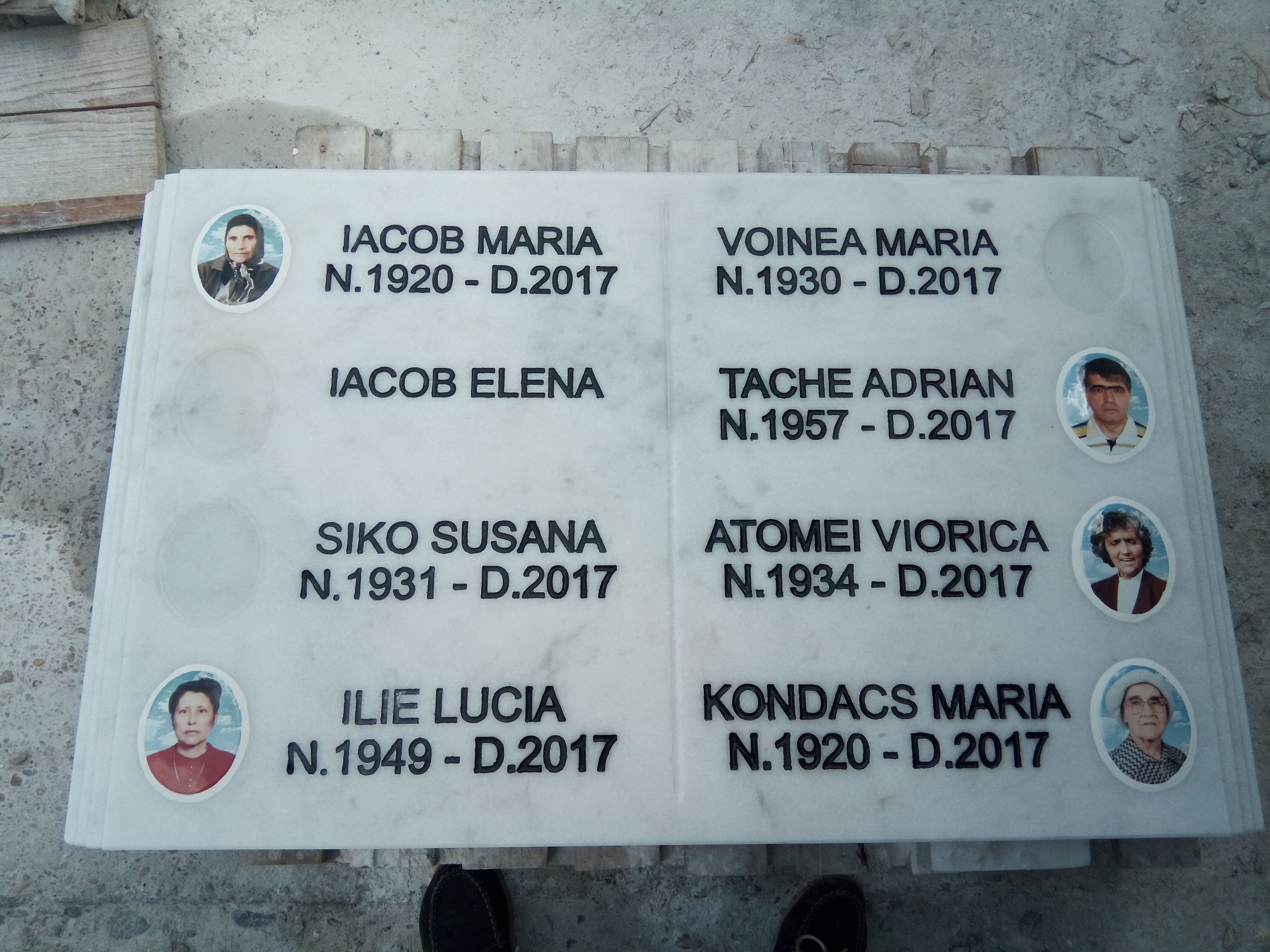 Inscripții Plăci Memoriale — Model 21